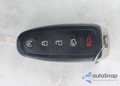 2019 Ford Escape Titanium из США, поврежденный, VIN 1FMCU9J90KUA86338